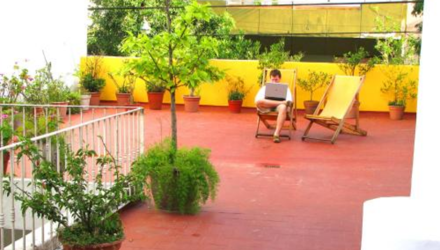 Residencia Universitaria La Casa del Girasol